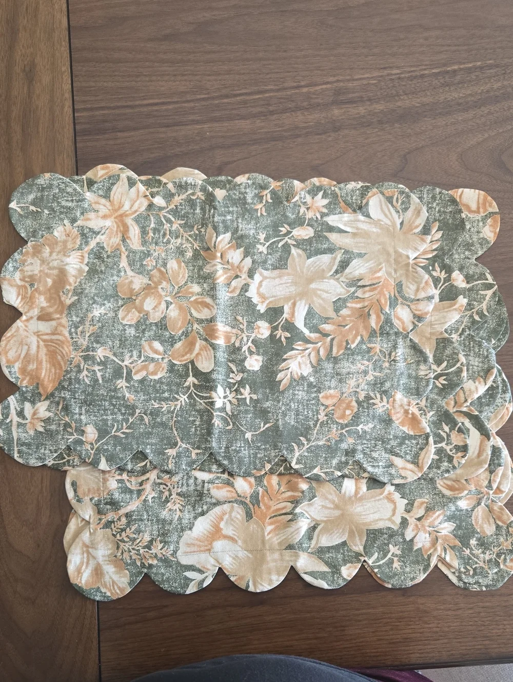 Floral Scalloped Placemats - Green and Beige Set Of 6